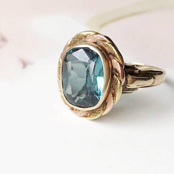 Art Deco Glass Aquamarine Pinky Ring