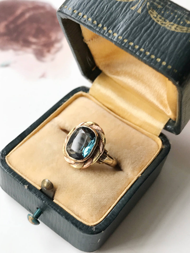 Vintage simulated aquamarine ring | 1930's Art Deco 10k gold blue glass stone ring with rose gold setting | small pinky ring | size 2.5
