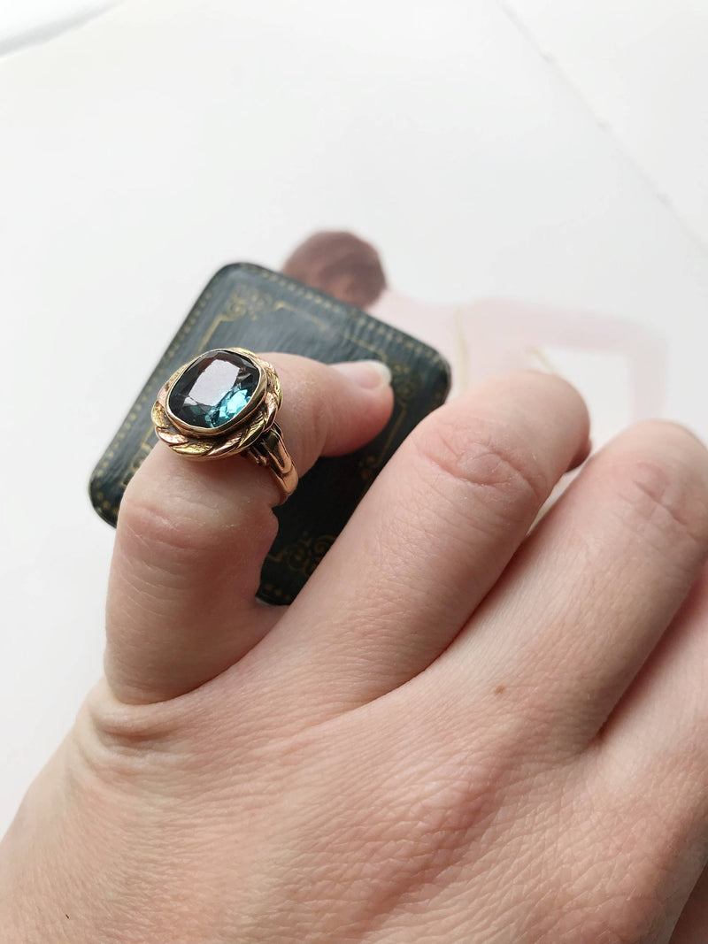Vintage simulated aquamarine ring | 1930's Art Deco 10k gold blue glass stone ring with rose gold setting | small pinky ring | size 2.5