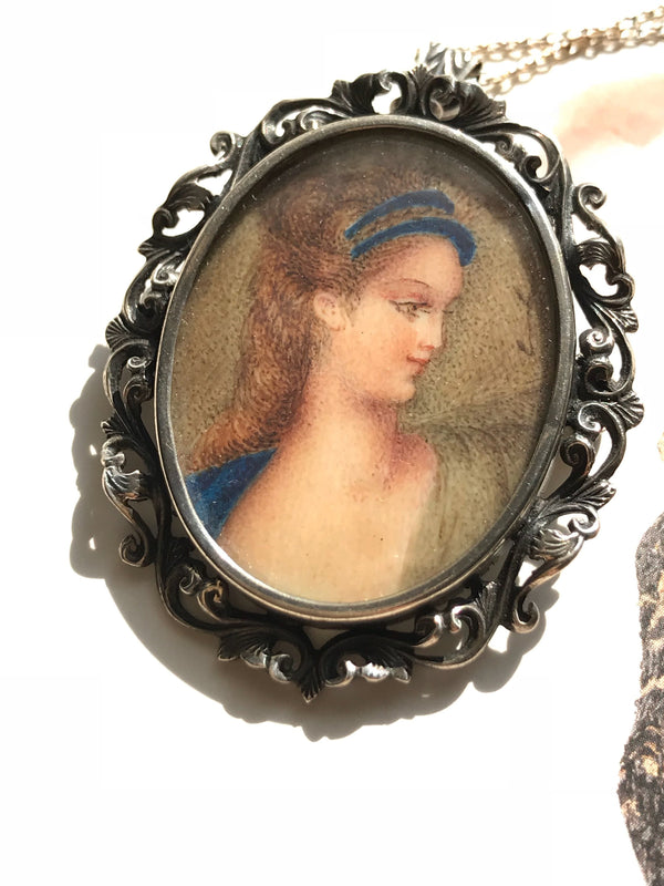 Vintage painting necklace | 1940's hand painted renaissance lady woman pendant brooch | Art Deco romantic 2 in 1 bridal jewelry