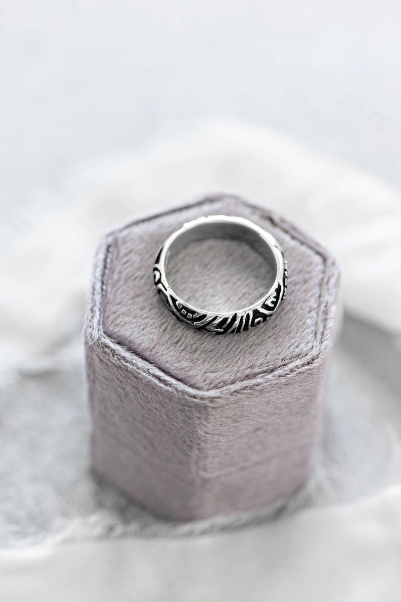 Memento Mori Ring with Skull and Flowers