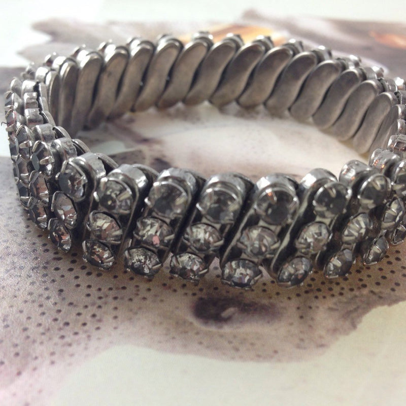 Vintage rhinestone expandable bangle bracelet | 1960's rhinestone Japanese bracelet | grey rhinestone | wedding bridal Mad Men bracelet