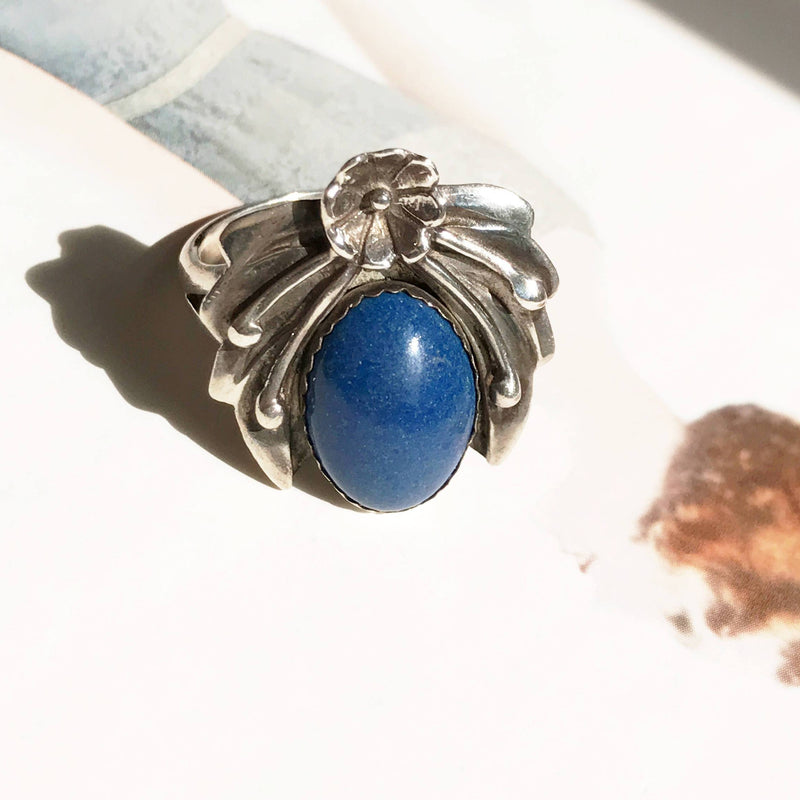 Vintage lapis lazuli blossom and leaf ring | Native American jewelry | squash blossom | blue stone wisdom love healing ring | size 8.5