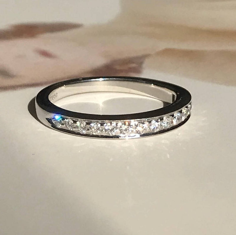 Tiffany & Co.—The Tiffany True Diamond Engagement Ring - YouTube