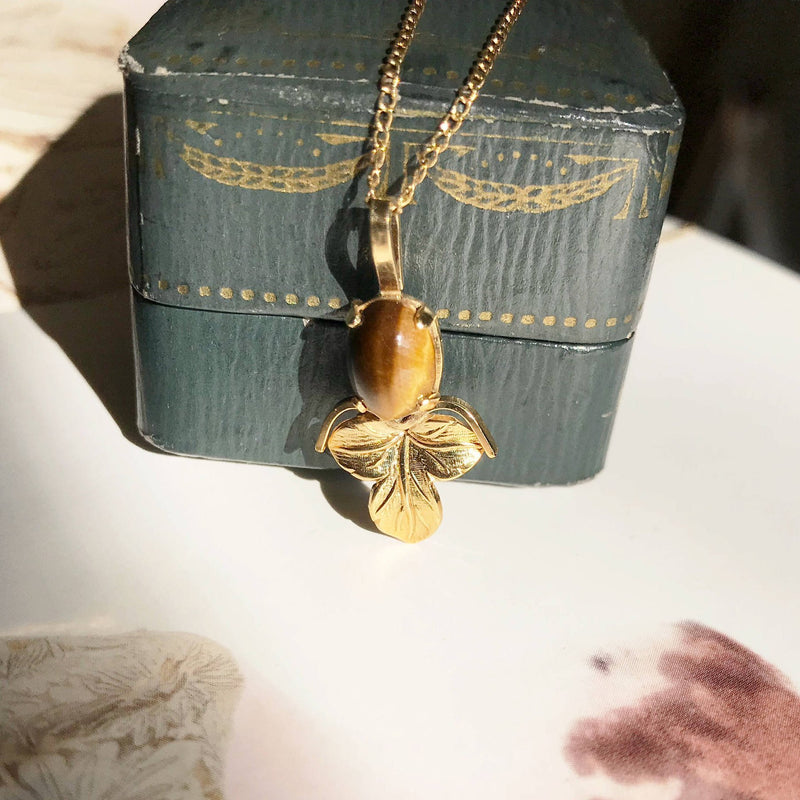 Vintage tiger's eye leaf necklace | 1950's mid century brown stone necklace | organic nature themed bohemian jewelry | gift for nature lover