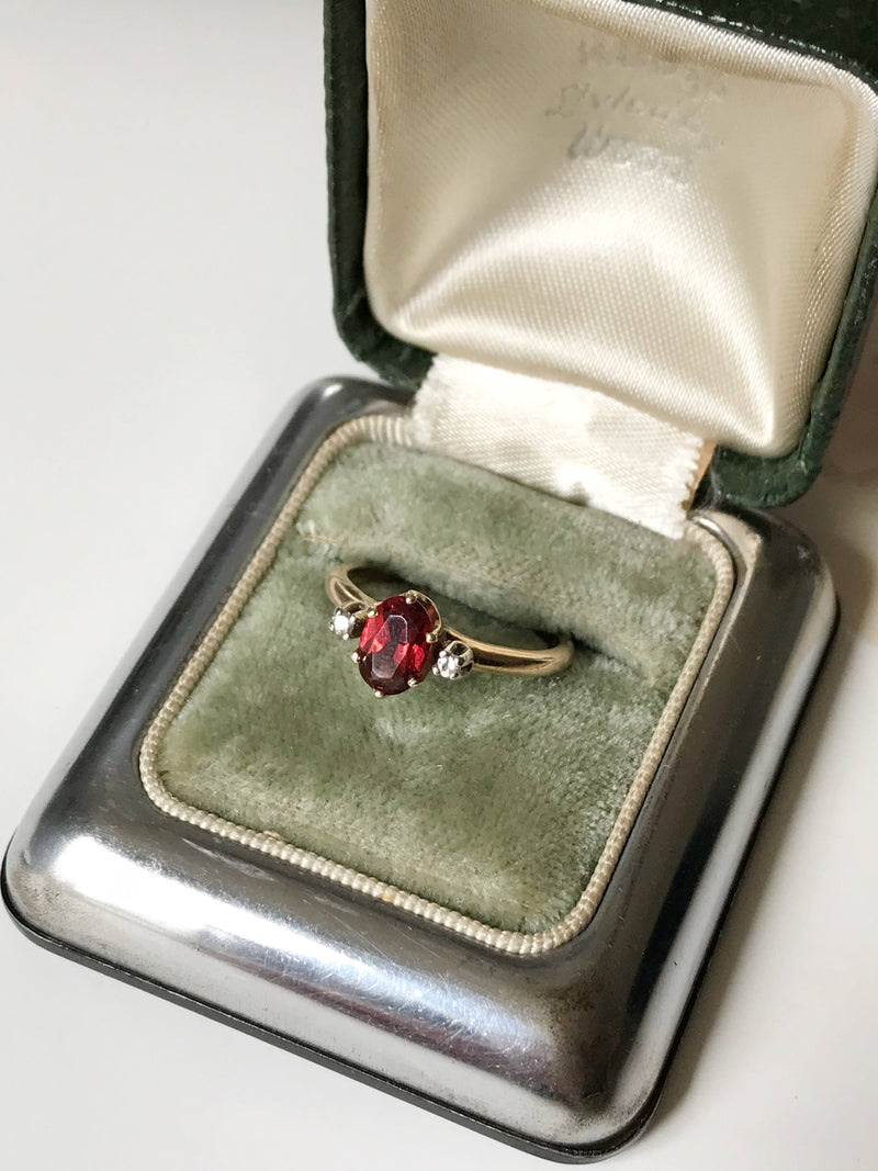 Vintage garnet and diamond ring | 14k gold two diamond garnet trilogy ring | January birthstone birthday 2nd anniversary ring | size 5.5