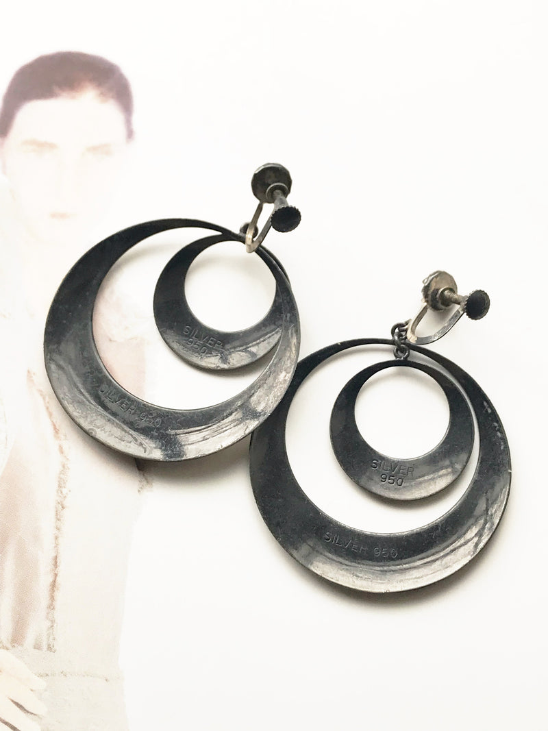 Vintage niello screw back hoop earrings | 1940's large statement etched 950 silver earrings | double hoop flower black nielloware earrings